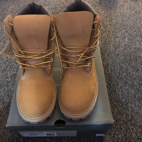 Timberland Other - Timberland 6 inch double sole wheat boot size 6.5y